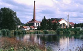 Krásné lesy, rybníky, tůně a historická vodárna Káraný